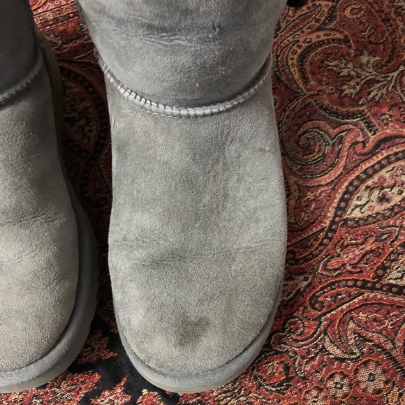 Gray Ugg Bailey Buttons tall - Picture 2 of 4